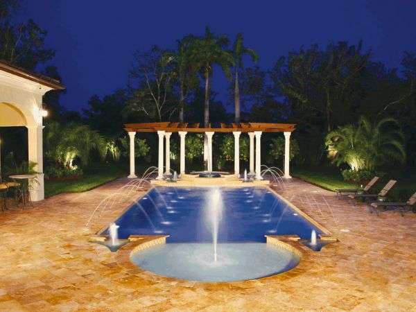 Luxury Swimming Pools 9 Luxury Swimming Pool - Deck Jet