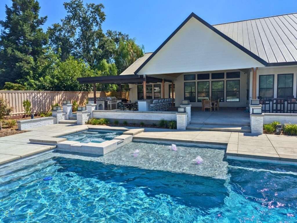 Areas Served 4 Luxury Swimming Pools (34)