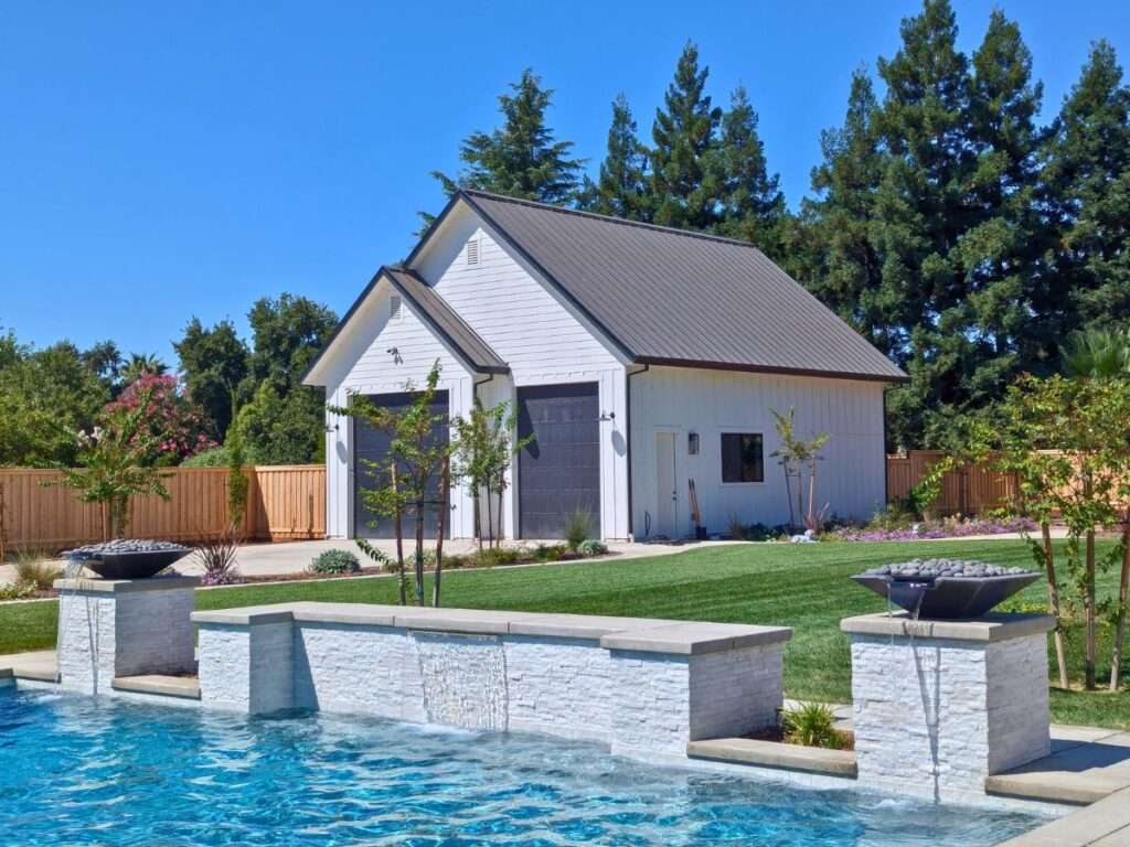 Construction Process 8 Luxury Swimming Pools (44)